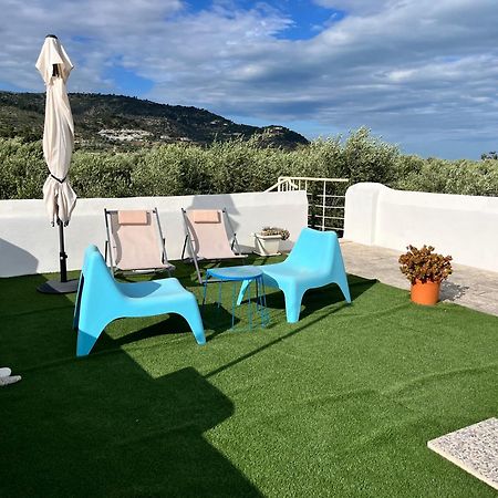 Casa Vacanze MARESOLE Mattinata Esterno foto